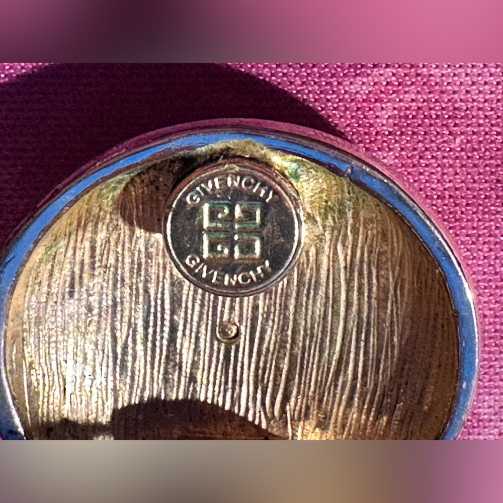 Vintage Givenchy Clip-On Earrings (GUC; Silver) - Picture 4 of 5